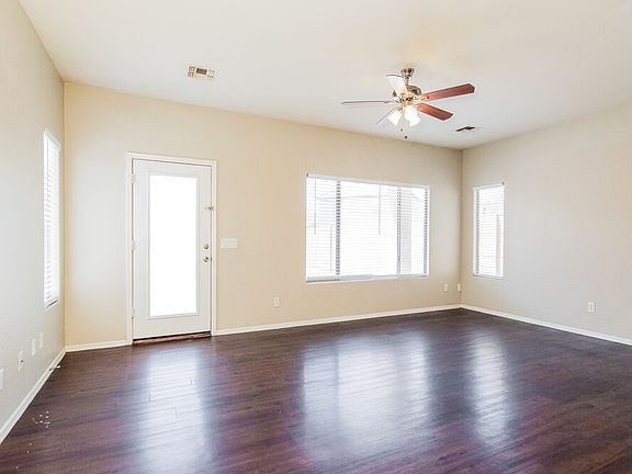 5th image of 9021 W Whyman Ave