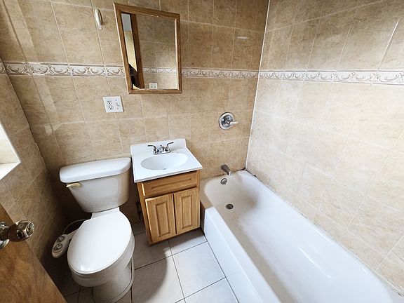 4th image of 462 Carroll St APT 7