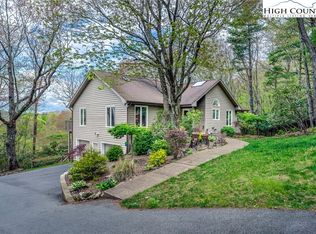 184 Sorrento Forest Dr, Blowing Rock, NC 28605