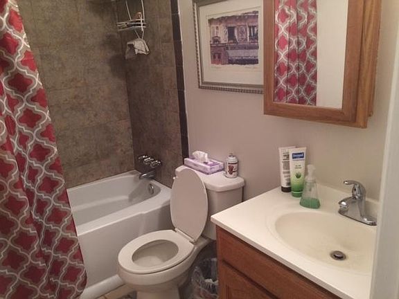 3rd image of 26296 Yale St
