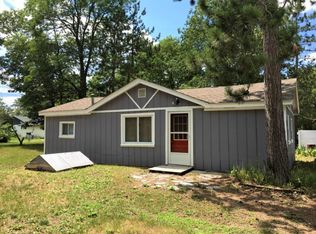 3590 Pinecrest Dr, Oscoda, MI 48750