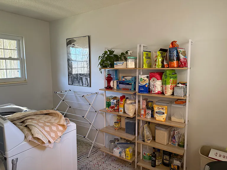 923 W Crest Rd — Photo 24