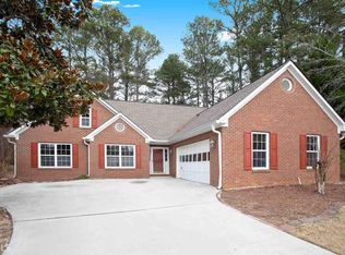 3850 Sweetbriar Trce, Snellville, GA 30039