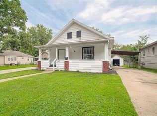 819 S Ash Ave, Independence, MO 64053