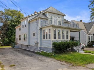 377 Pine Ridge Rd, Cheektowaga, NY 14225