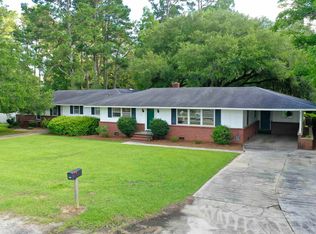 221 Pine St, Latta, SC 29565