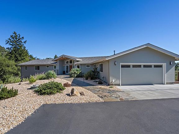 3rd image of 5231 Vista Grande Drive