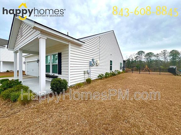 2nd image of 3225 Great Egret Dr