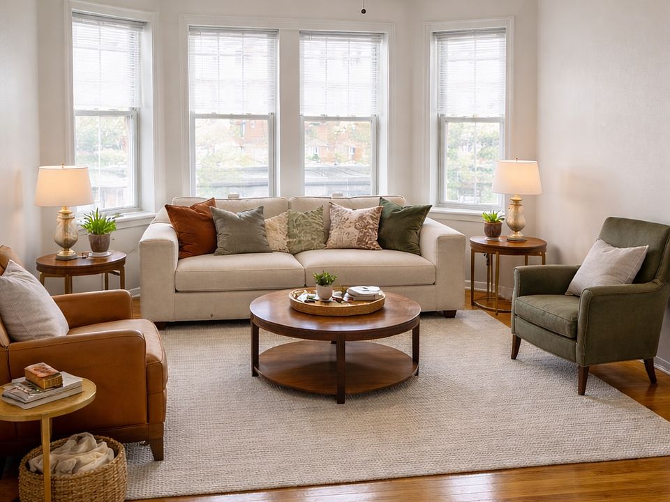 1st image of 6921 S Crandon Ave #1