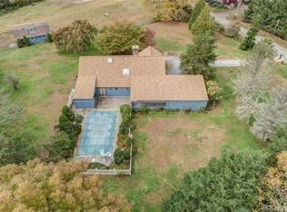 4 Cold Spring Rd, East Haddam, CT 06423