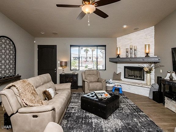 4th image of 1771 Palo Verde Blvd N
