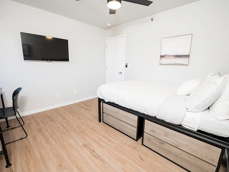 1004 W Main St #314 — Photo 14