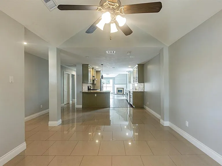 12023 Meadow Place Dr — Photo 37