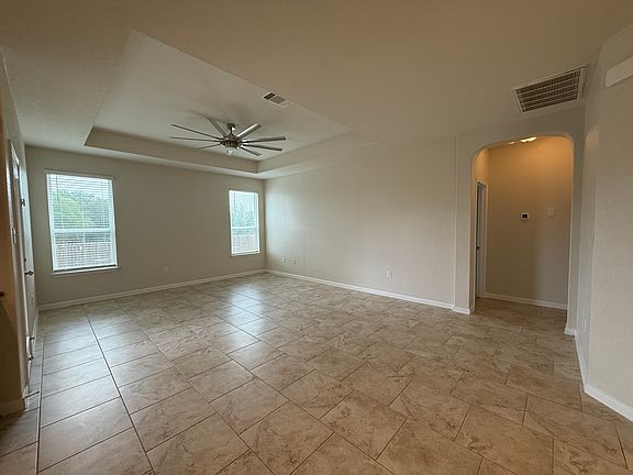 4th image of 358 Orion Dr