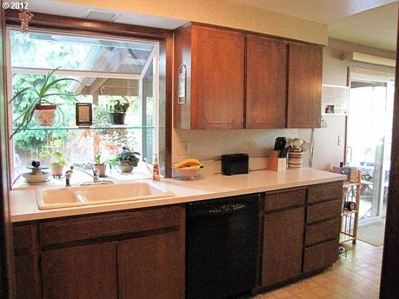 Big Kitchen!