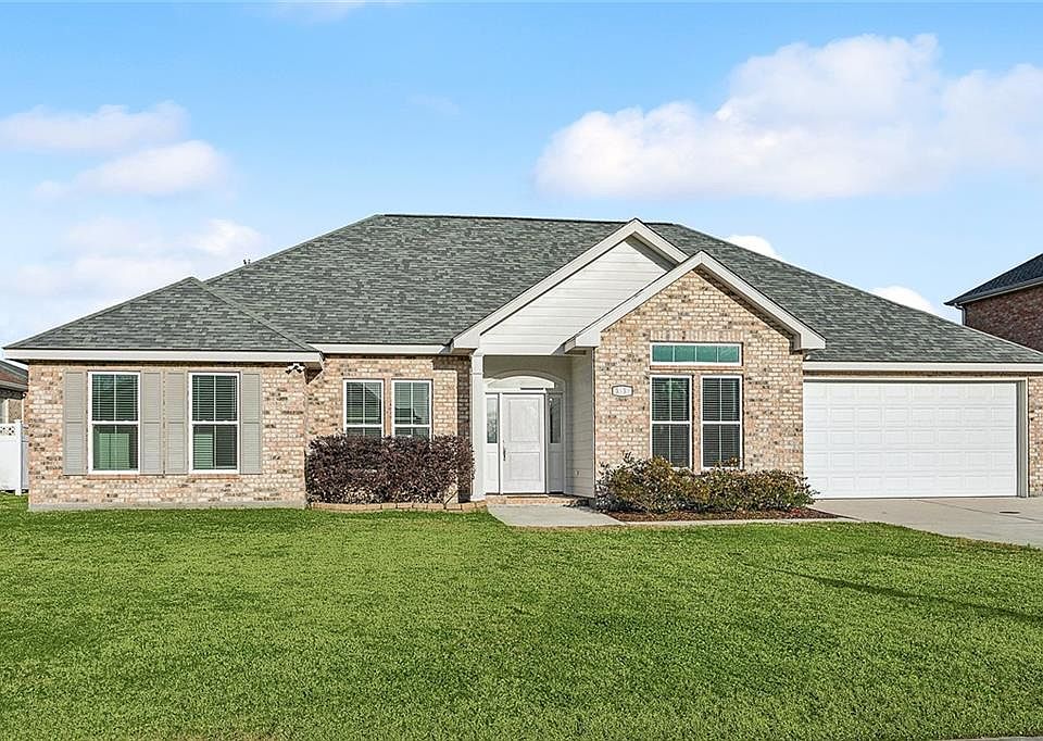 1st image of 3637 Lake Timberlane Dr