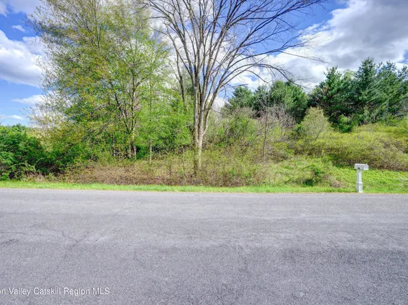 L37.4 Burden Lake Road, East Greenbush, NY 12061