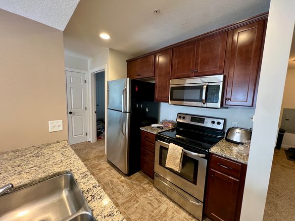 613 NW 1st Ave #B202