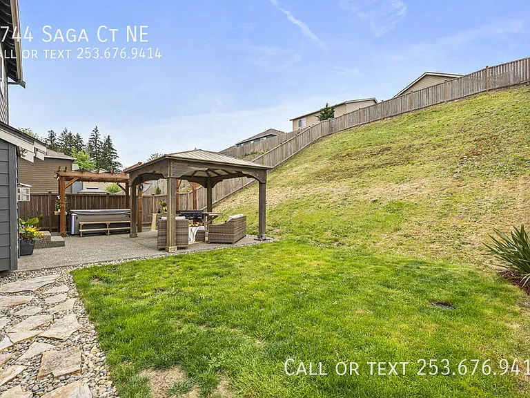 2744 Saga Ct NE — Photo 39
