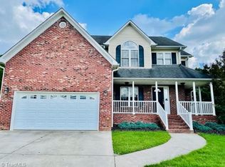 409 Tar Heel Ln, Kernersville, NC 27284
