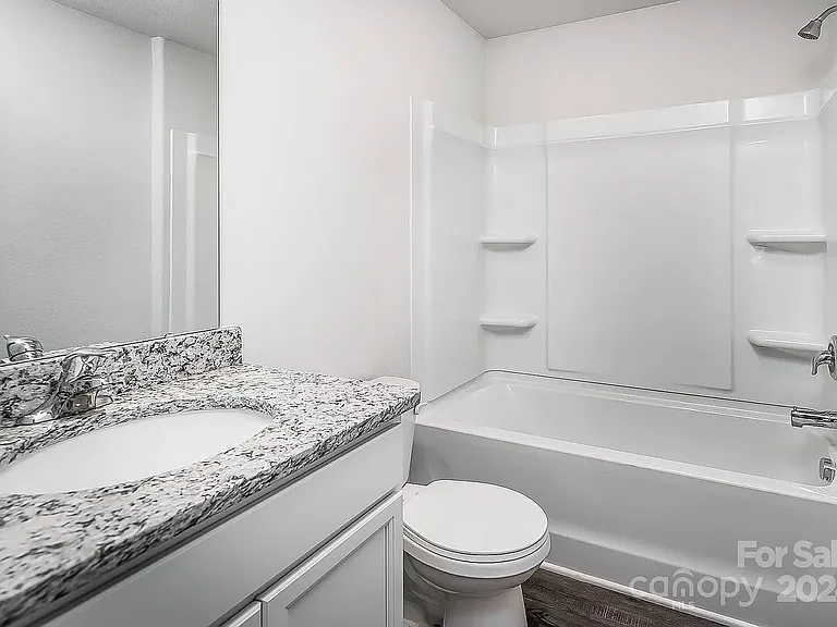 2134 Transatlantic Ave — Photo 12