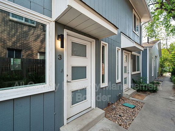 4th image of 2211 Spruce St APT 3