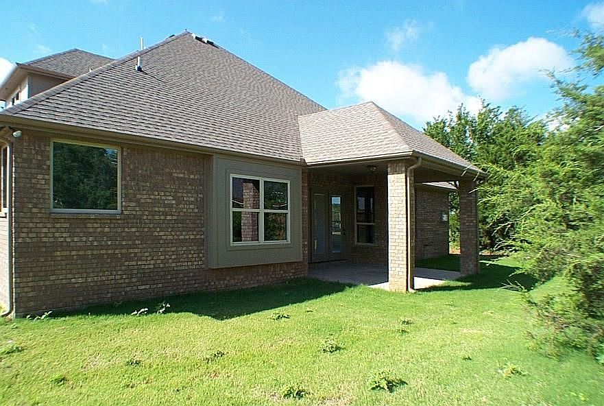 1st image of 205 Cedar Rock Ct