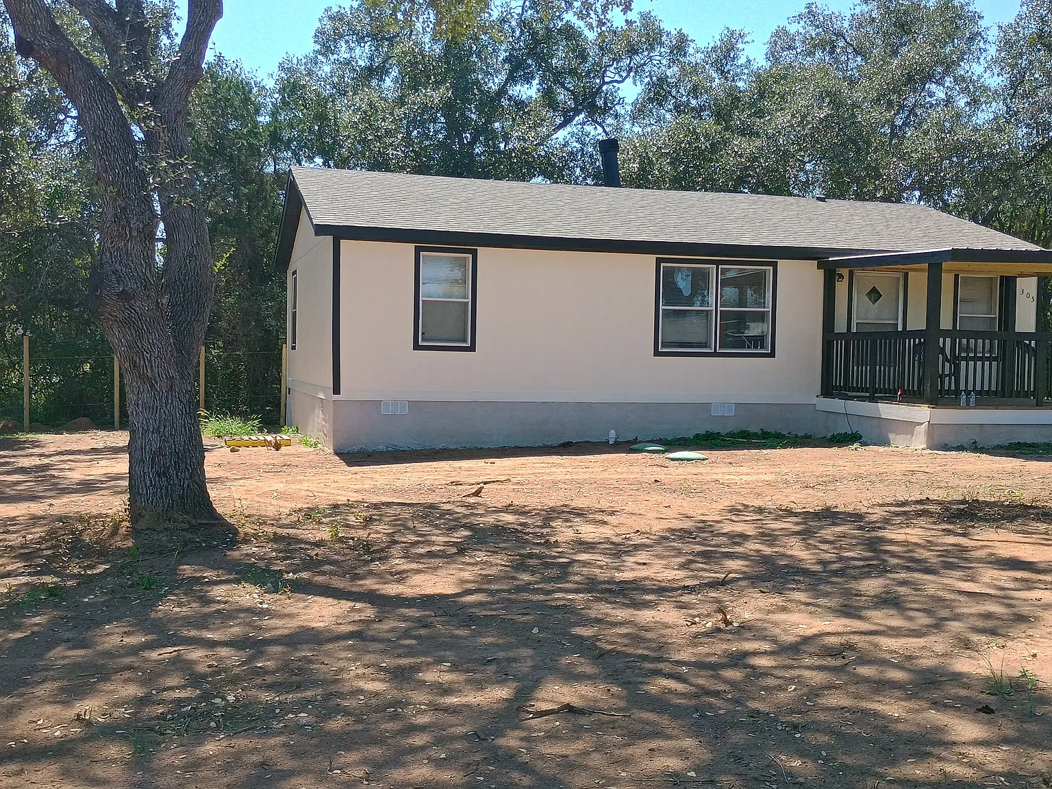 3 bed, 1120 sqft, $1,500 — Photo 2