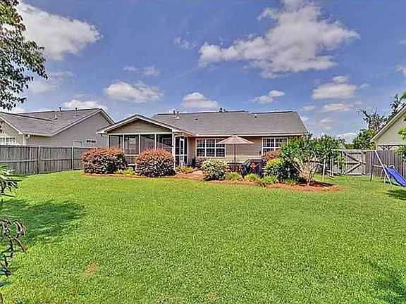 4th image of 451 Hainsworth Dr