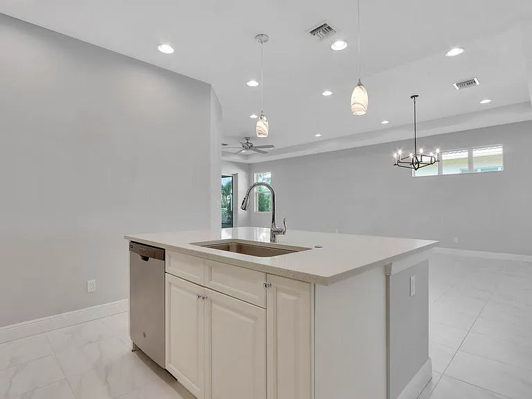 21026 SW Modena Way — Photo 16
