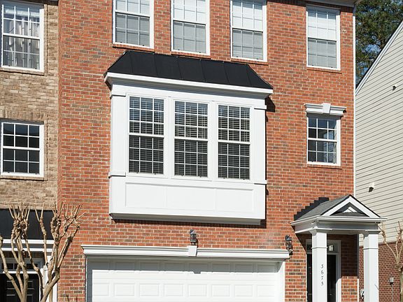 End unit with 2 car garage!