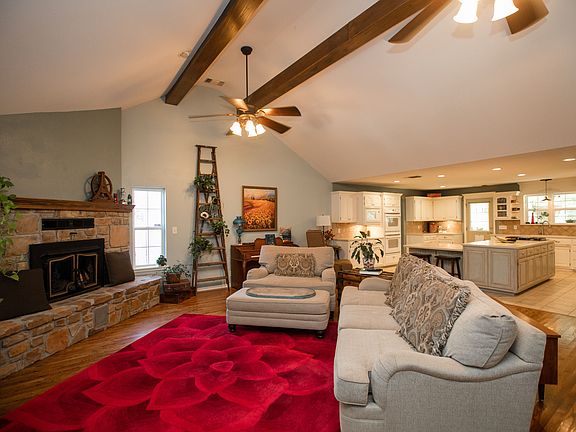 5th image of 21552 S Glenwood Dr