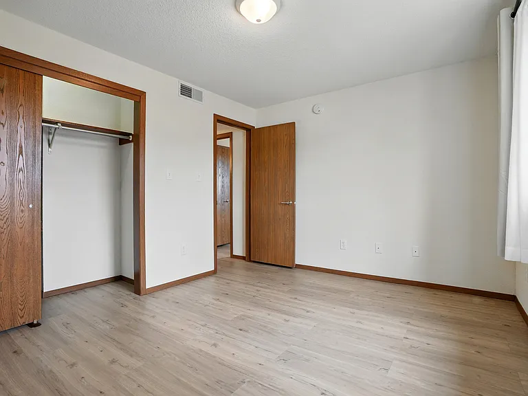 Westgate Apartments — Photo 39
