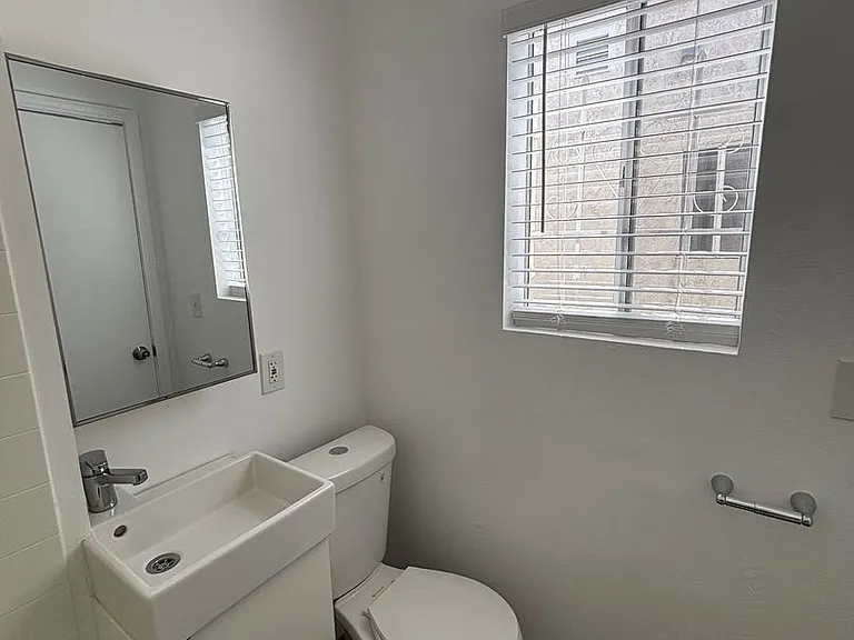 1135 Dawson Ave — Photo 13