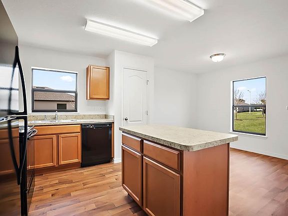 2nd image of 741 Chatham Walk Dr