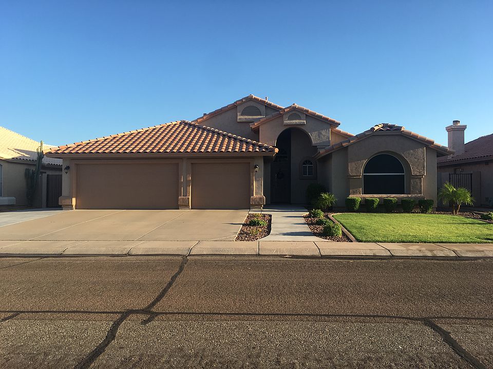 1st image of 9942 W Tonopah Dr