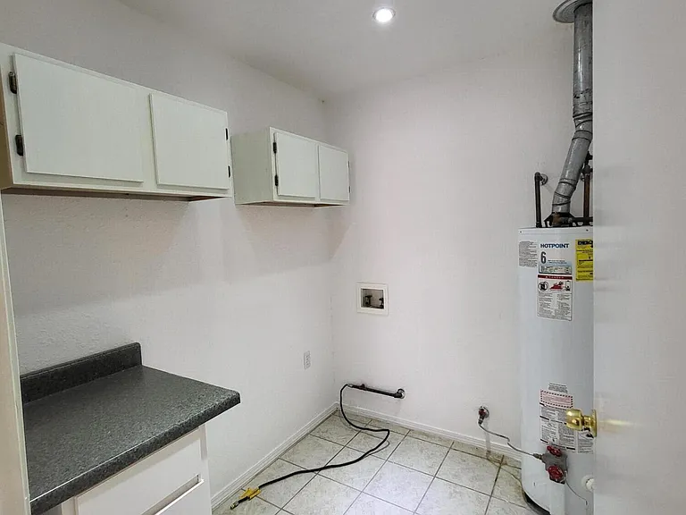 806 Cortijo Dr — Photo 25