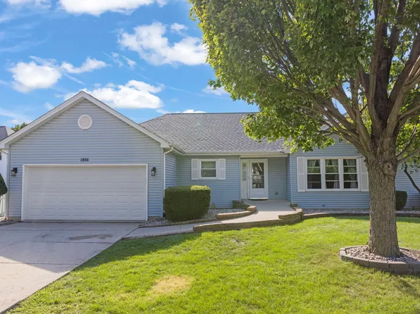 1801 Chestnut Hill Rd, Plainfield, IL 60586