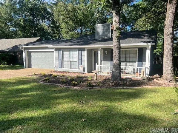 119 Rolling Oaks Dr, Maumelle, AR 72113