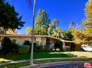 18604 Palomino Dr, Tarzana, CA 91356
