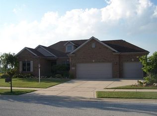 10195 California Ct, Crown Pt, IN 46307