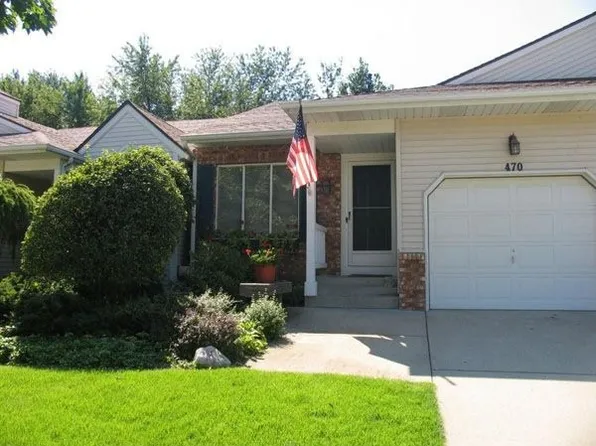470 Amity Ln, Douglas, MI 49406