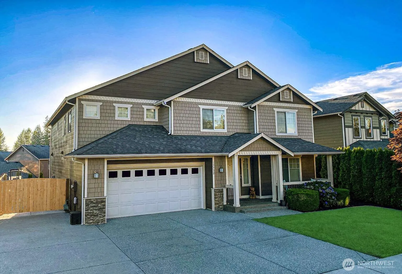 17732 82ND Drive NE photo 1