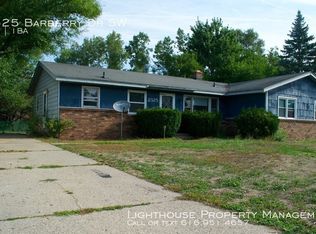 2325 Barberry St SW, Wyoming, MI 49519