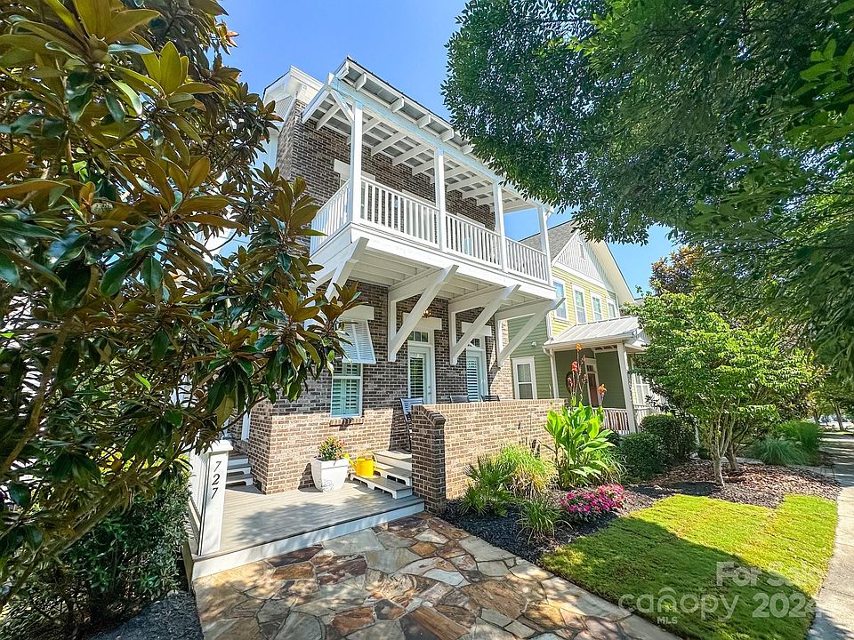 1st image of 727 Terrace Park