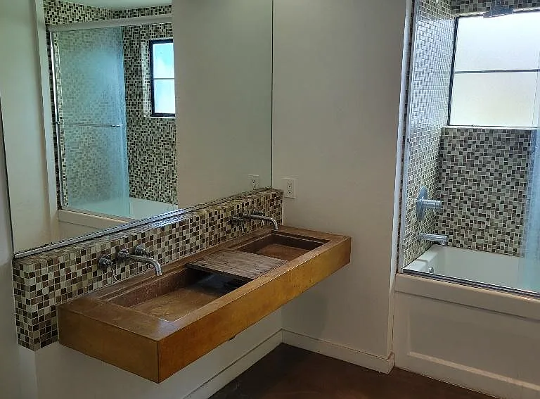 5420 Harold Way #306 — Photo 24