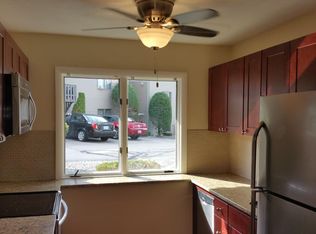 50 Village Ct FLOOR 1, West Warwick, RI 02893