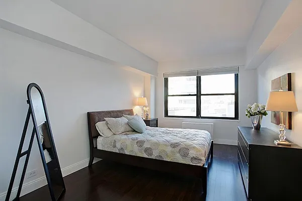 Sold by Corcoran | media 3