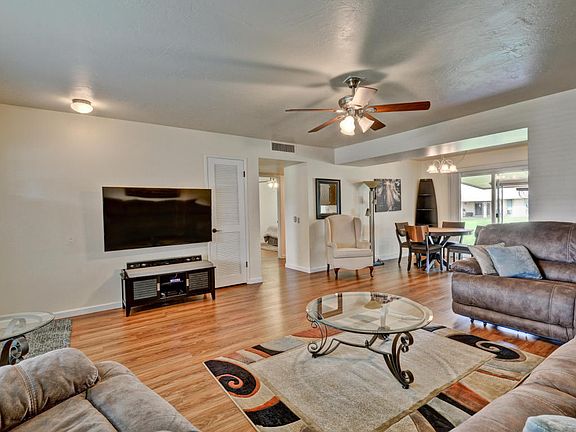 4th image of 10026 W Sandstone Dr