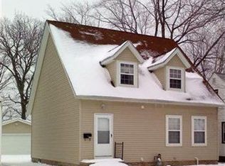 5851 E 135th St, Garfield Heights, OH